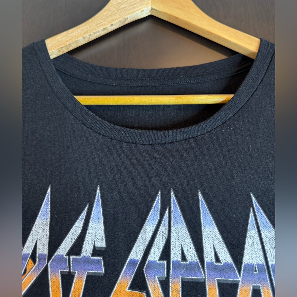 DEF LEPPARD Men’s Graphic Tee - Picture 3 of 6